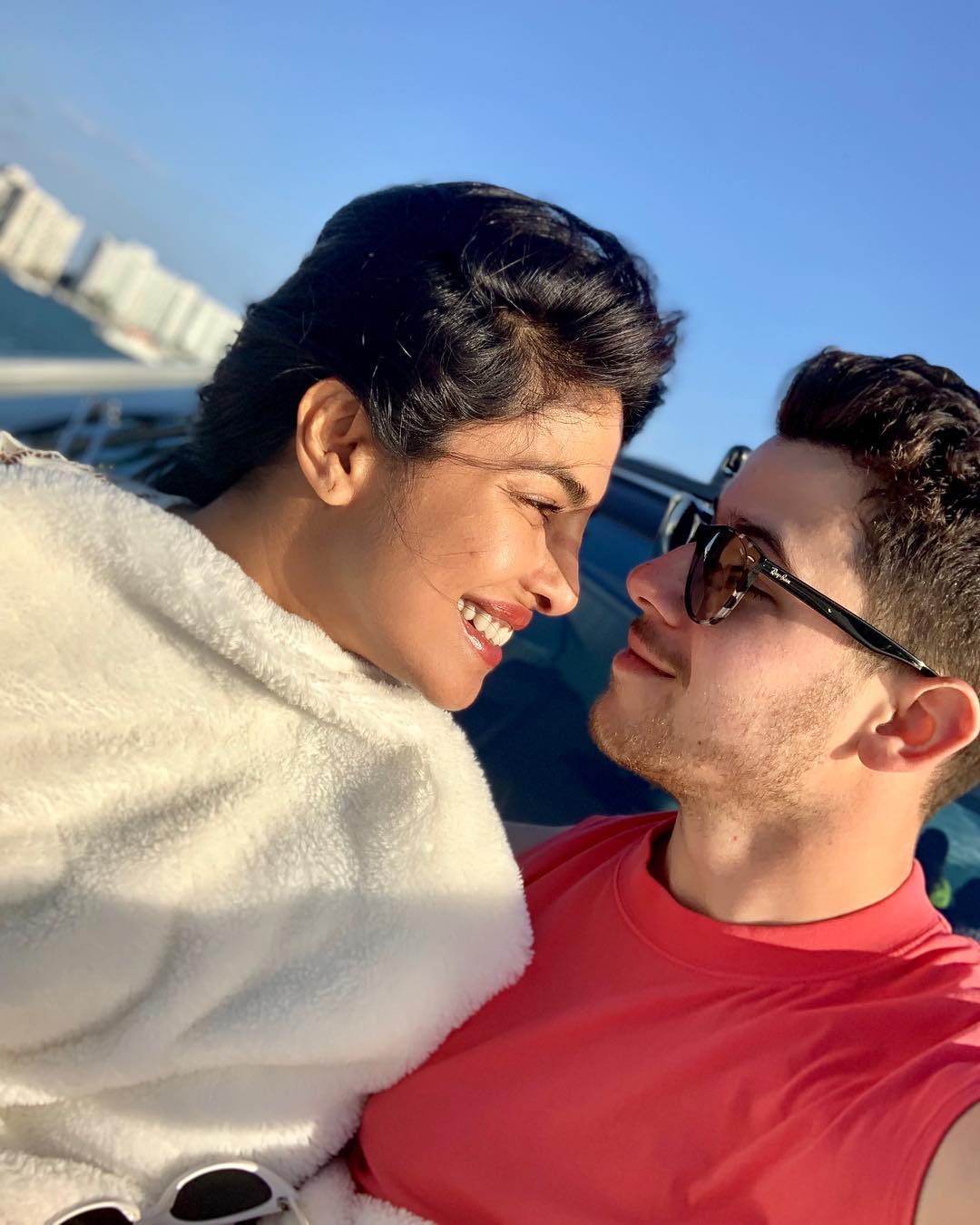 Priyanka Chopra Denies Divorce Rumors By Calling It 'Nonsense' and Posts A Picture To Prove It