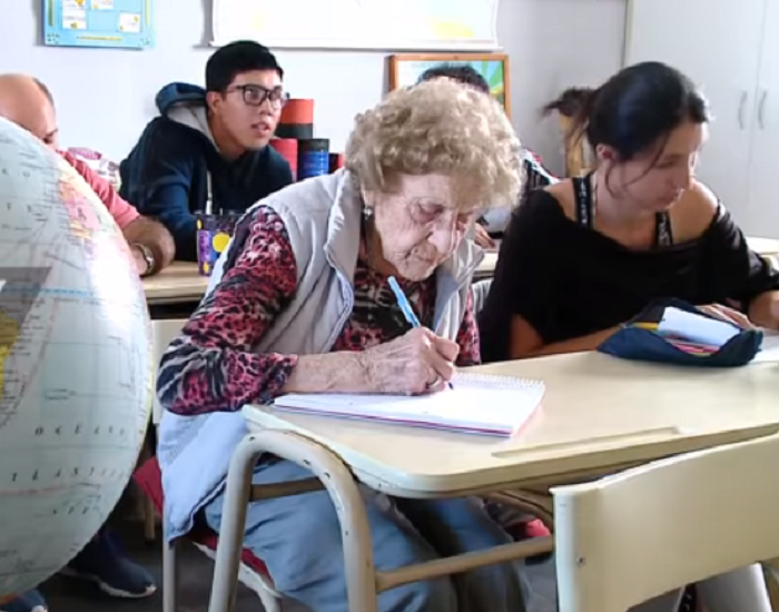 99-year-old grandmother joins late school