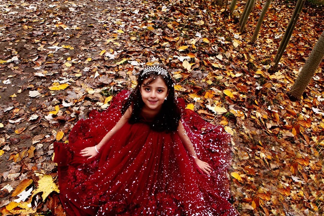 Meet Mahdis Mohammadi, The 7-Year-Old Iranian Girl Who Became An Internet Star For Her Exceptional Beauty