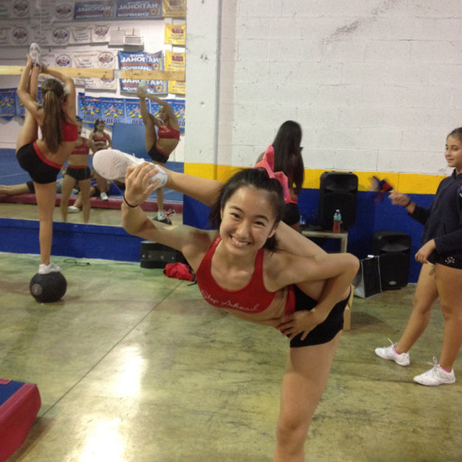 Meet These 20 People Who Are So Flexible That It Almost Hurts To Look At Themv