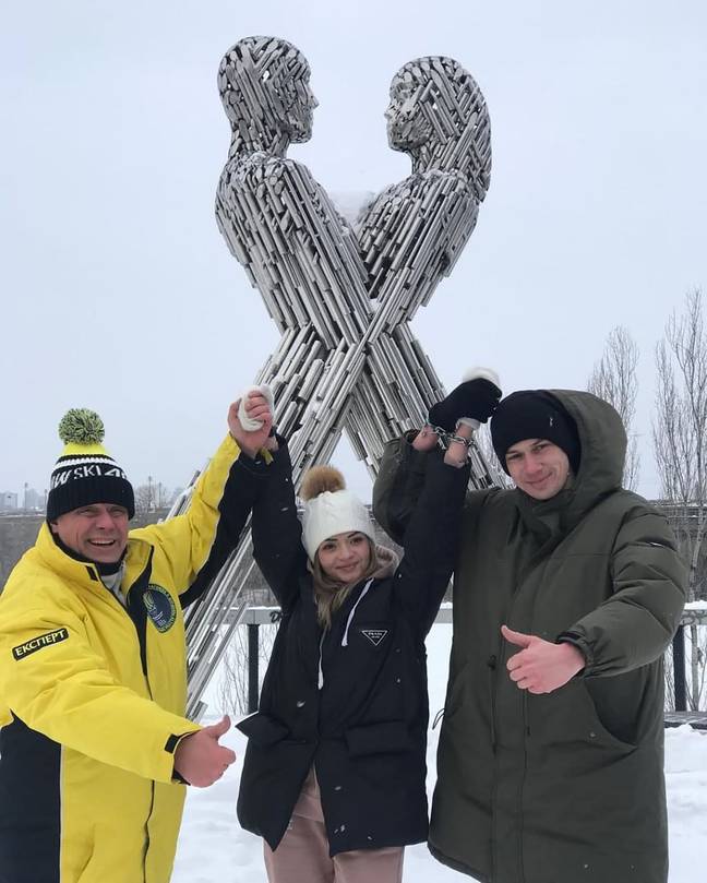 Ukrainian Couple Tested Their Love by Chaining Together for 3 Months