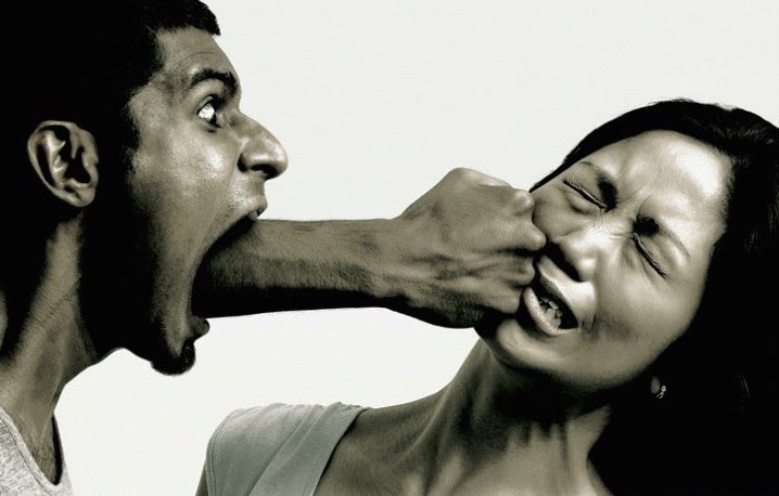 Things Husbands Do To Wives That Destroys the Relationship