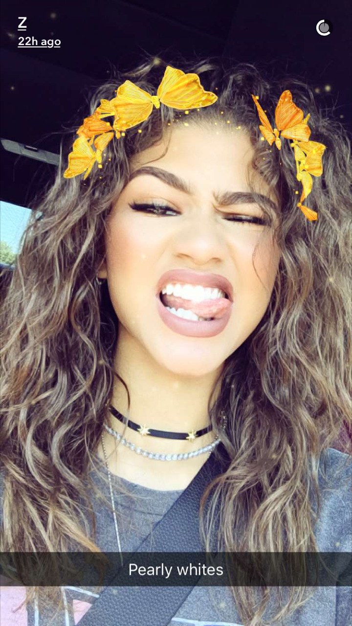 how your favorite hollywood stars looks in snapchat filters