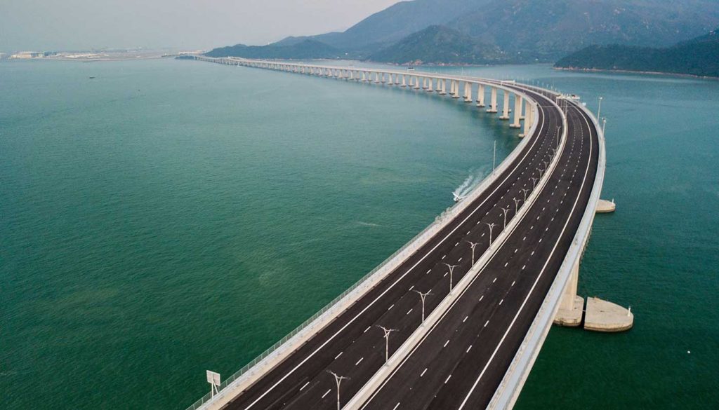 World's Longest Sea-Crossing Bridge Built Up By China Is Breathtaking