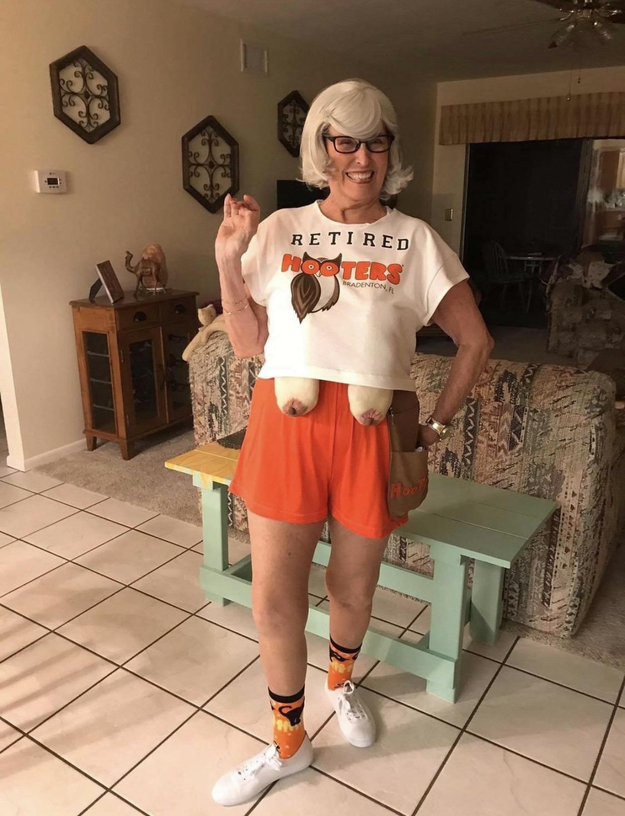 25 People Who Definitely Won Halloween