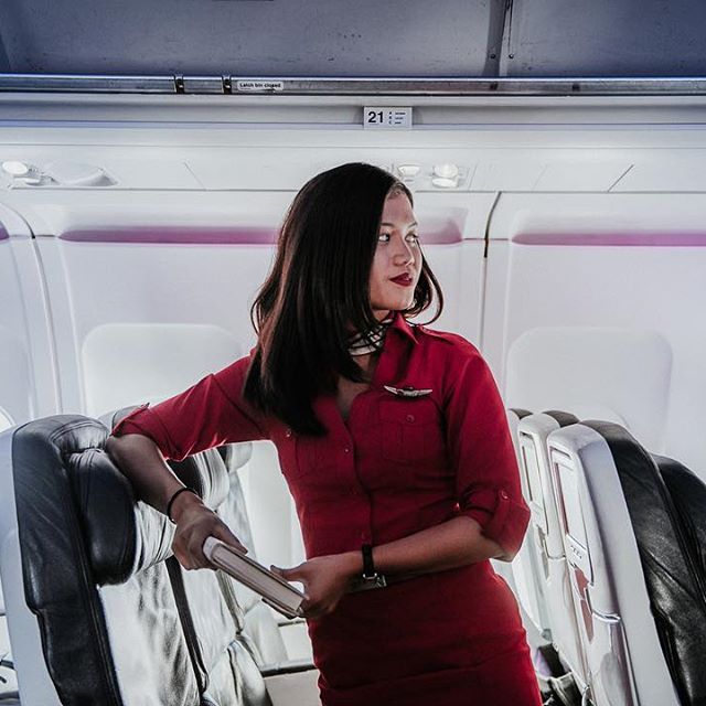 10+ Pictures That Show The Reality Of Being A Flight Attendant