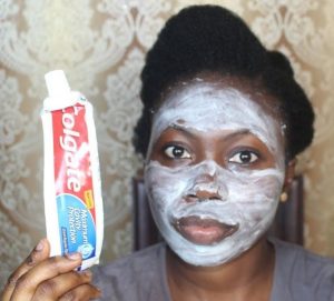 How To Remove Dark Spots Using Toothpaste And Toothbrush
