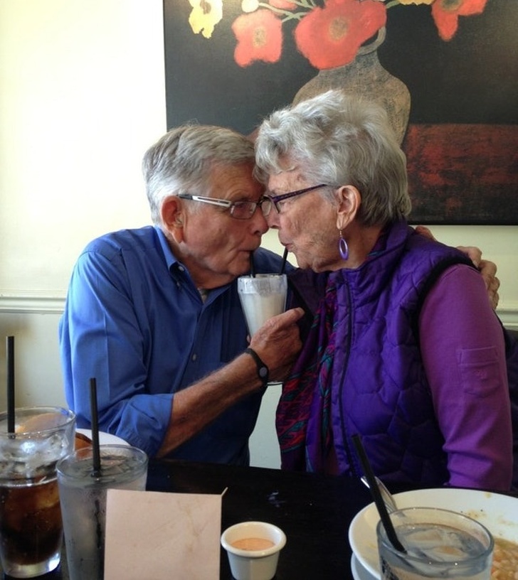 10+ Pictures Of True Love And Affection That Will Melt Our Hearts