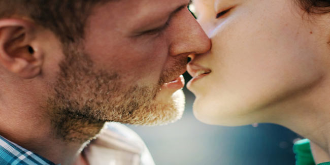 7 Things That Could Work As A Major Turn-Off While You Are Kissing Your Partner