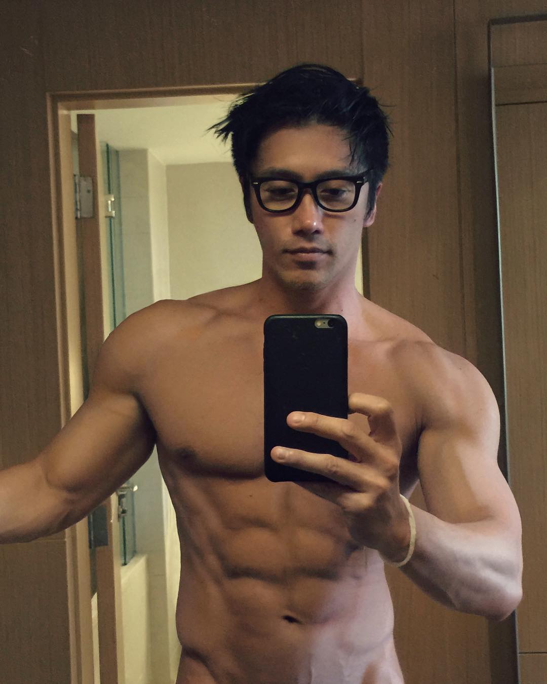 Man from Singapore Looks like a 22-year : Here Is His Secret Diet