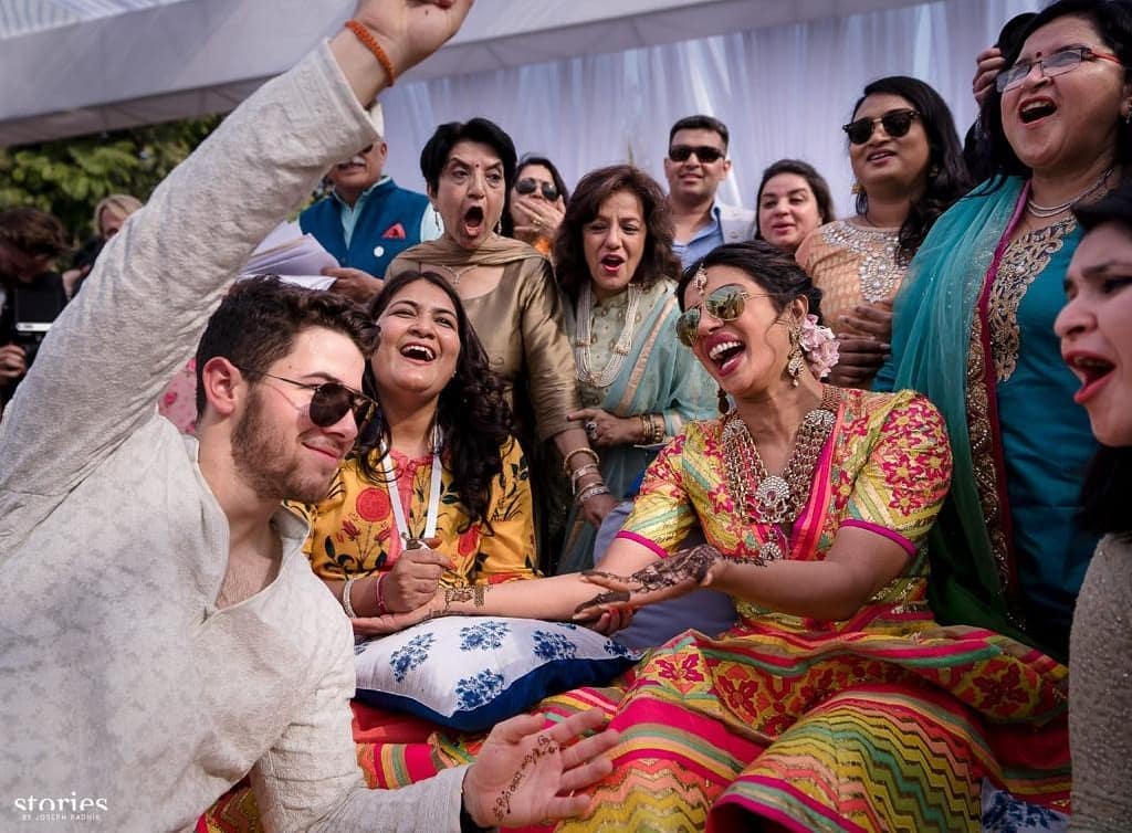 See The Adorable Pictures Of Priyanka Chopra And Nick Jonas At Their Mehendi Ceremony