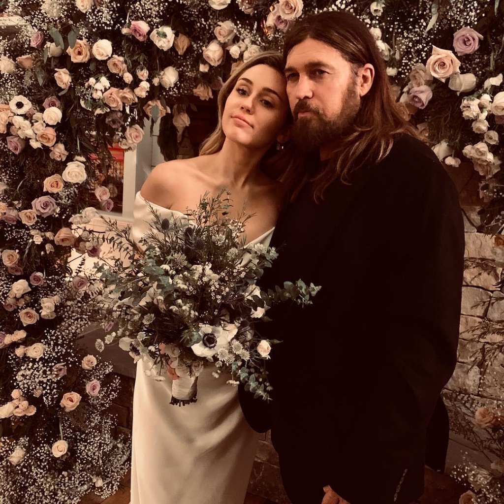 Miley Cyrus Looks Elegant In Her First Wedding Pictures As She Poses With Her Parents