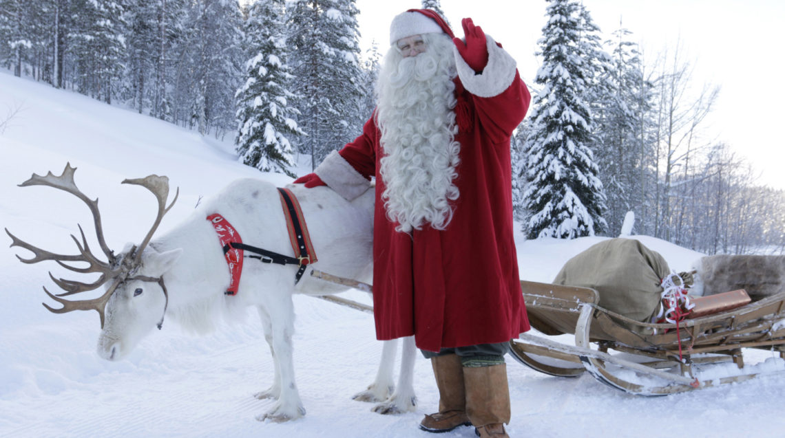 A Survey In The USA Revealed That Some People Thinks Santa Claus Should Be A Female Or Gender Neutral