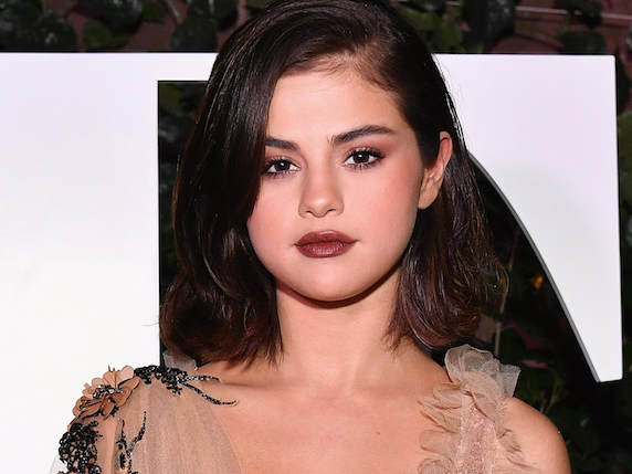 Selena Gomez Is All "Happy" And "Healthy" In Her First Picture After An Emotional Breakdown