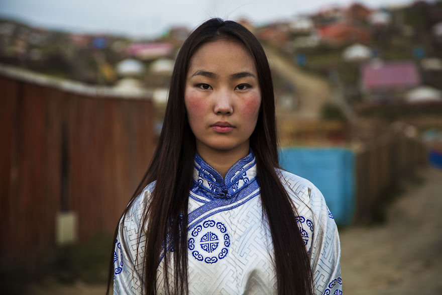 Photographer Captures Women From 60 Different Countries To Change The Perception Of Beauty