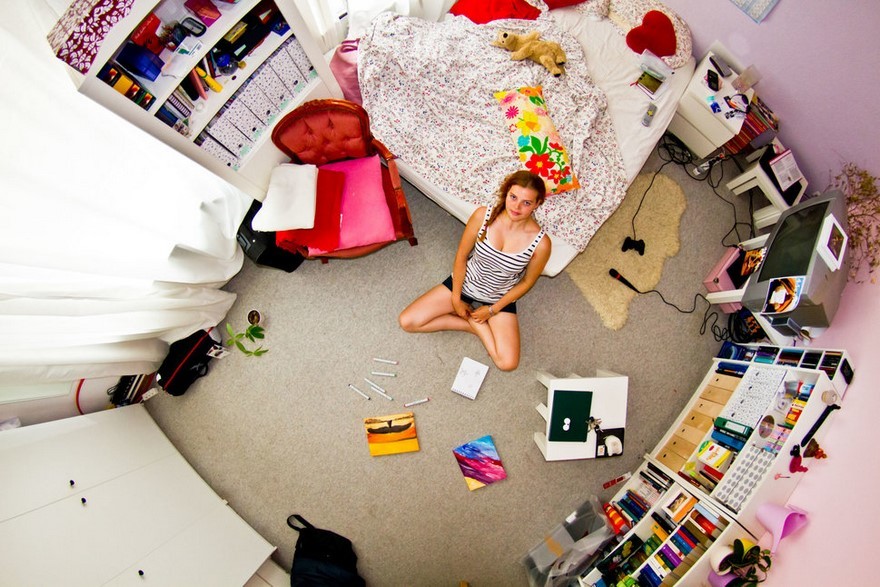 30 Bedroom Pictures Showing Millennial's Lifestyle Around The World