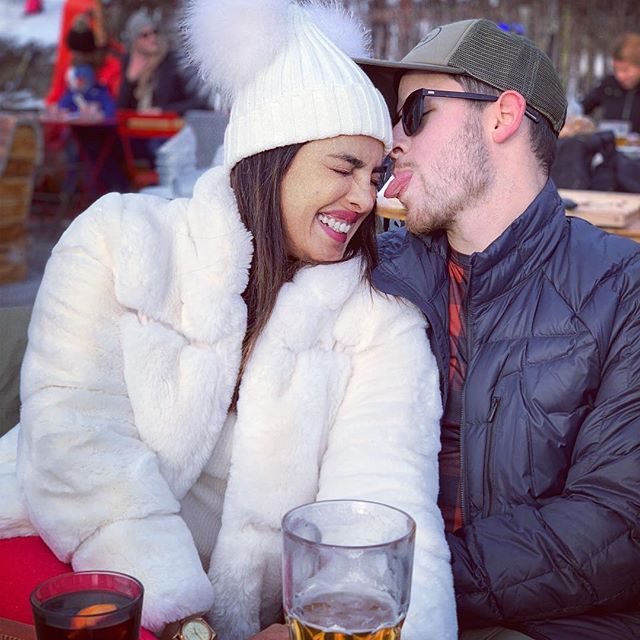 Take A Look At How Priyanka Chopra and Nick Jonas Welcome New Year With A Kiss In Switzerland