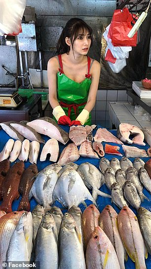 26-Year-Old Model Goes Viral After She Was Spotted Working At Wet Fish Market Stall