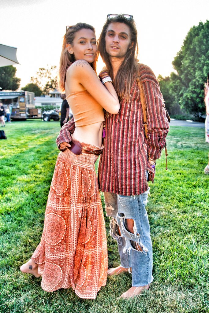 Paris Jackson And Gabriel Glenn Look Completly In Love As They Hold Hands