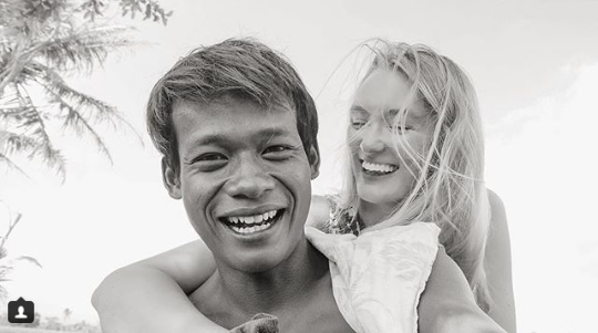 The Viral Story Of An Indonesian Man And Beautiful English Girl Who Fell In Love And Married Each Other