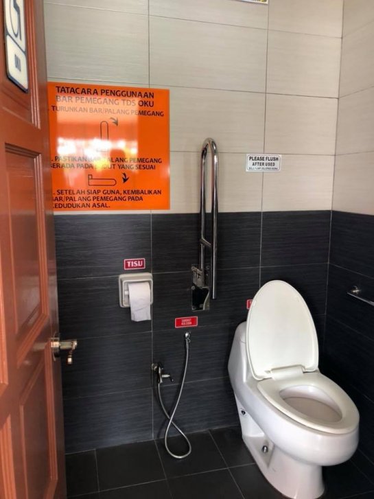 Restroom In Malaysia Awarded With The Best Public Toilet Award
