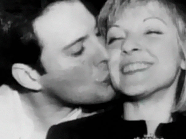 Unseen Pictures Of Freddie Mercury With The Love Mary Austin