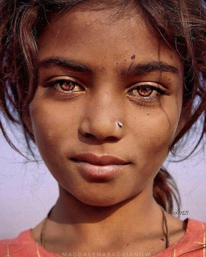 Photographer Travels Across The India To Capture Local Beauty