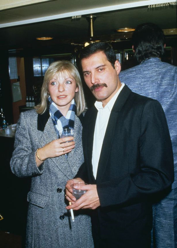 Unseen Pictures Of Freddie Mercury With The Love Mary Austin