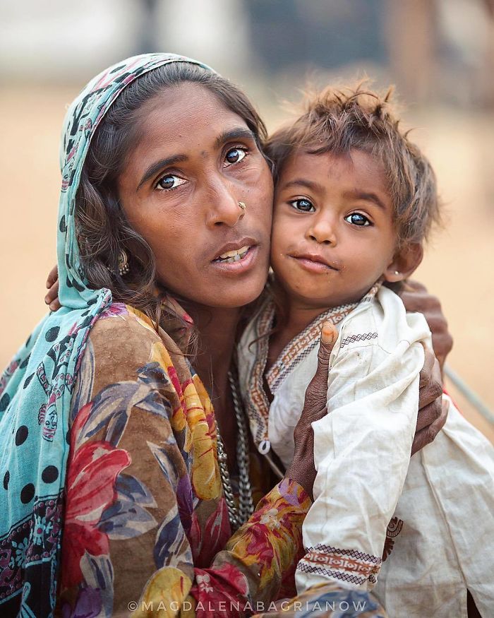 Photographer Travels Across The India To Capture Local Beauty