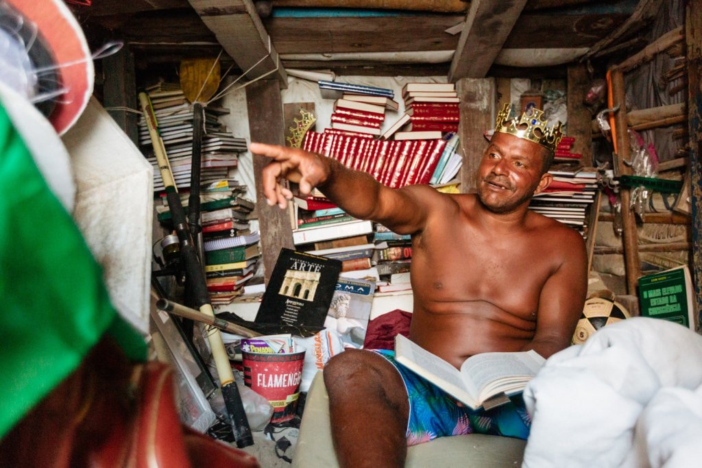 Meet The Brazilian Sandcastle King Marcio From Rio De Janeiro Who Avoided Rent For Two Decades