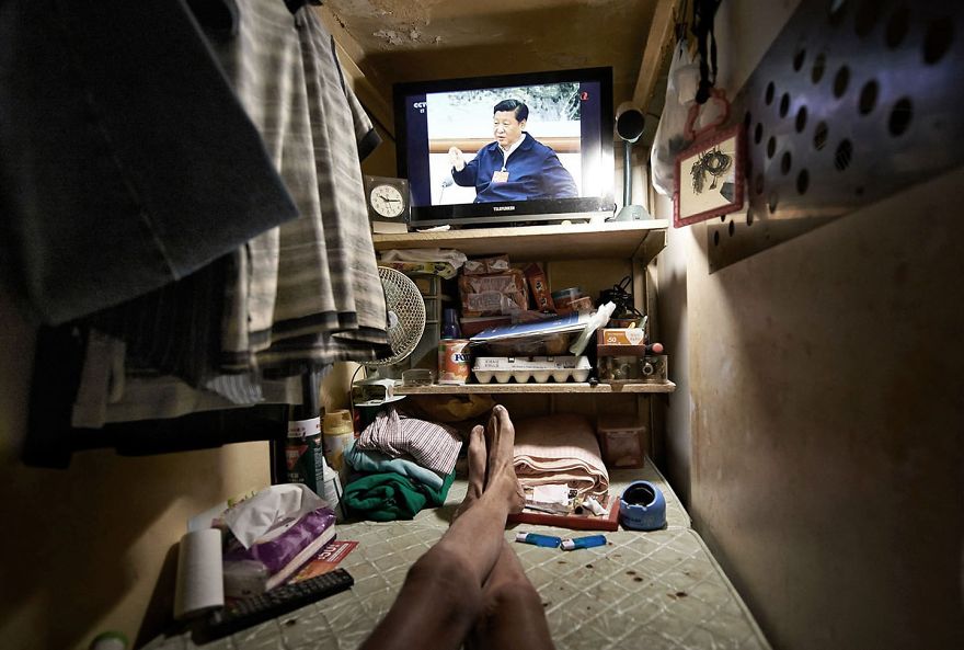coffin cubicles, living conditions, Hong Kong