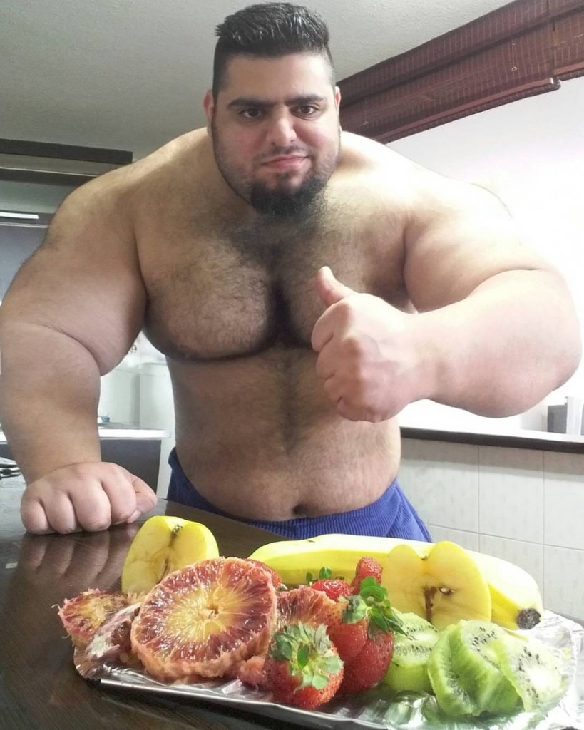 Here Is What This Iranian Hulk Eats To Look Like The Super Hero Hulk