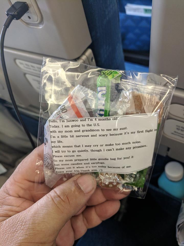 Mother Distributes Goodie Bags To 200 Flight Passengers In Case Her Baby Starts Crying