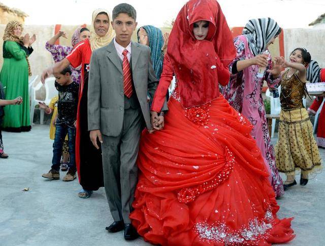 20 Pictures Exhibit The Traditional Wedding Attires Across The World