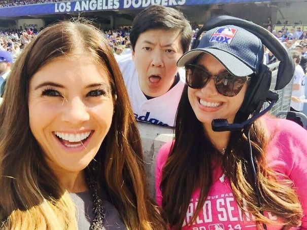 20 Times When Celebrities Photobombed Ordinary People And Their Fellow Stars