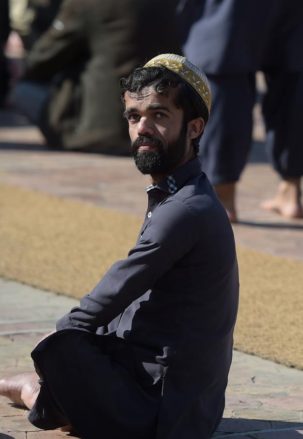 Peter Dinklage or Game of Thrones Tyrion Lannister's look-alike found