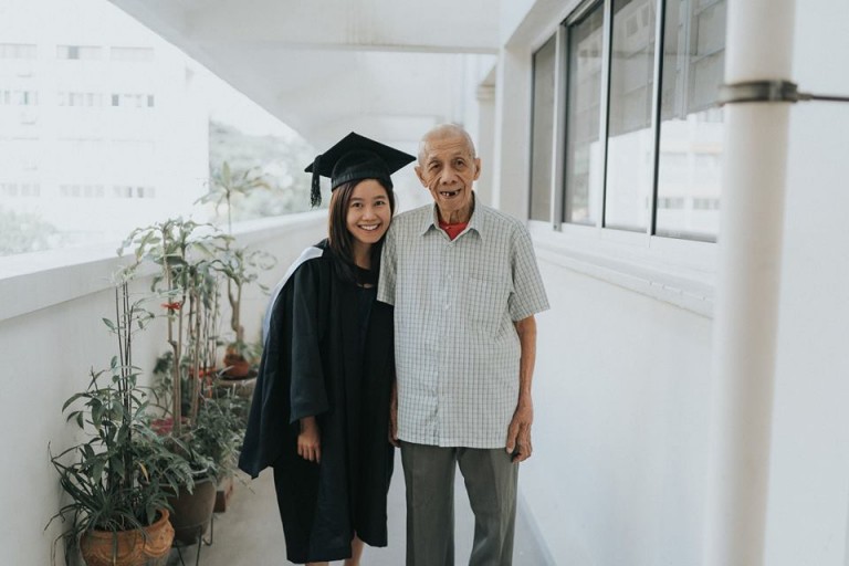 Singaporean student's graduation day photoshoot with her grandfather