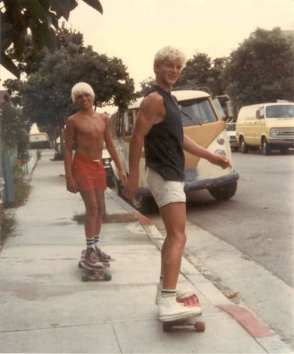 Images From 1970s Of Men Wearing Shorts