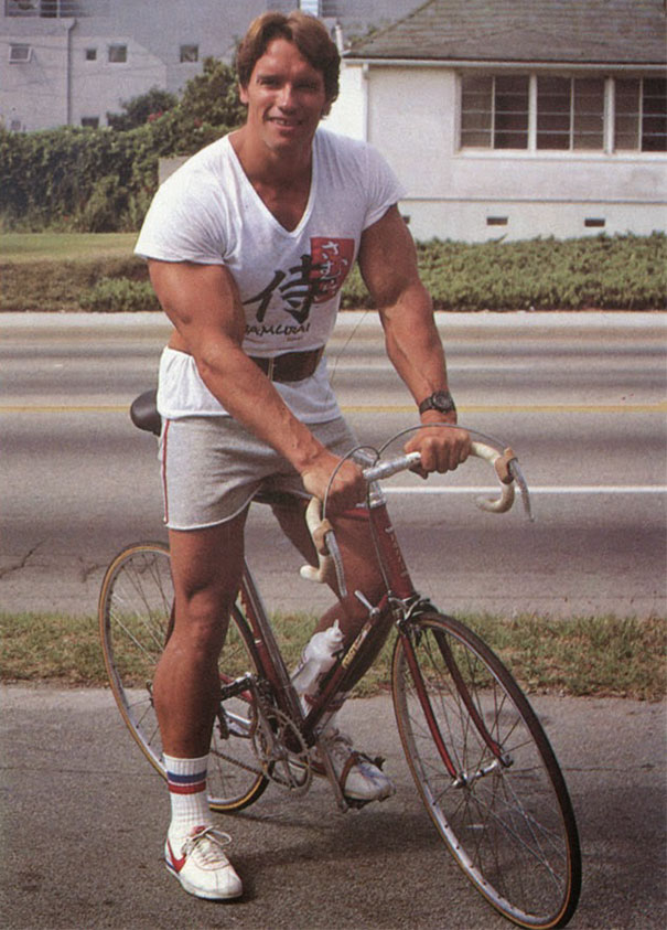 Images From 1970s Of Men Wearing Shorts