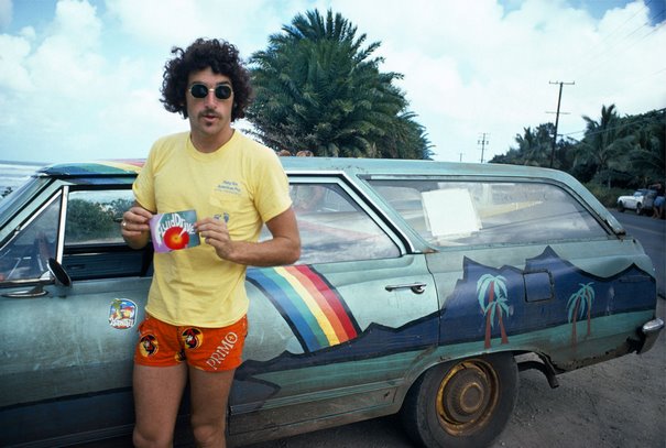 Images From 1970s Of Men Wearing Shorts