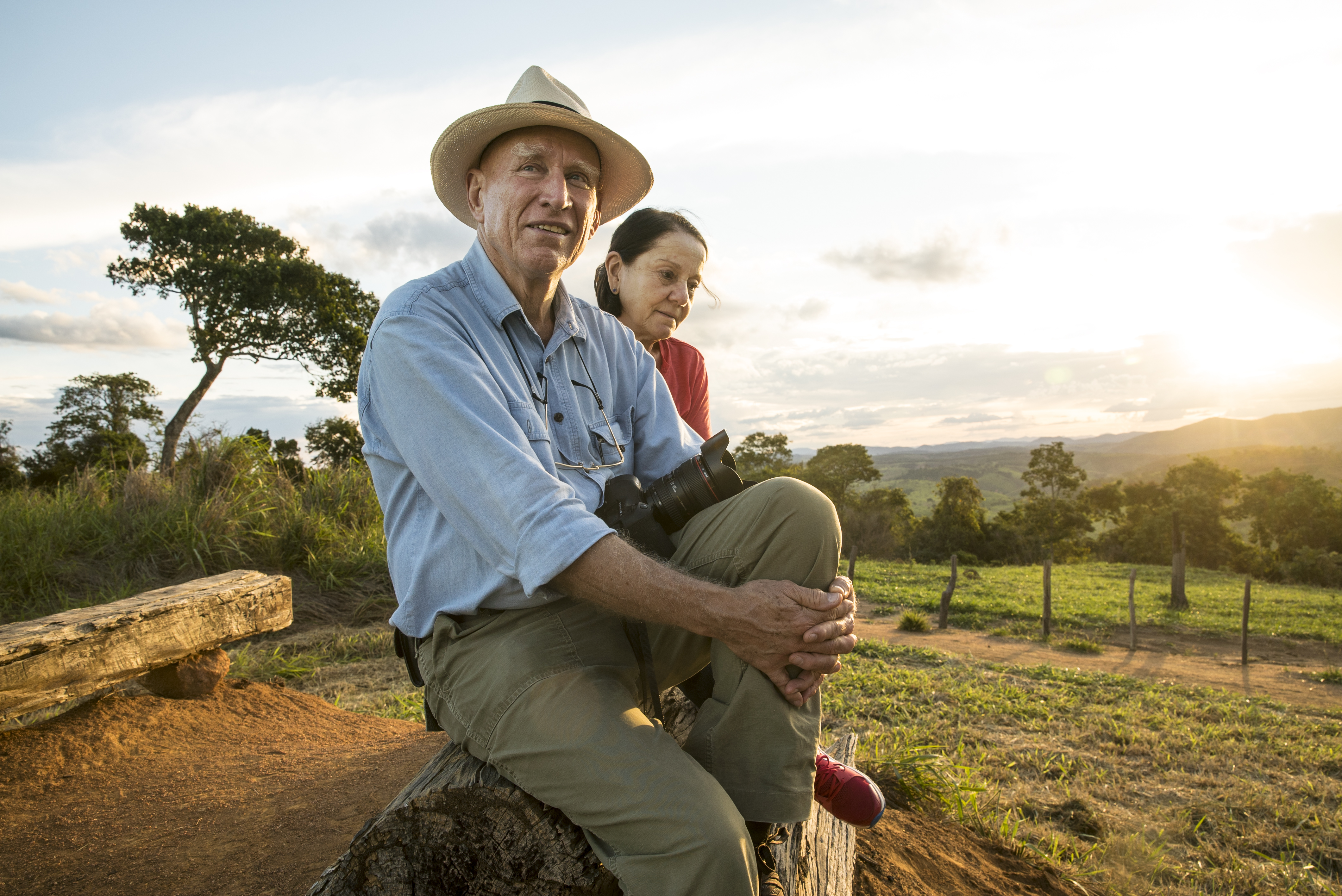 Brazilian Couple Planted Trees For 2 Decades And Restored The Destroyed Forest