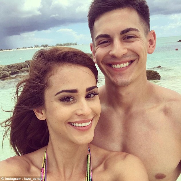 Douglas Martin Broke Up With Yanet Garcia, The Wrold's Most Hottest Weather Girl Last year And Now Regret About His Decision