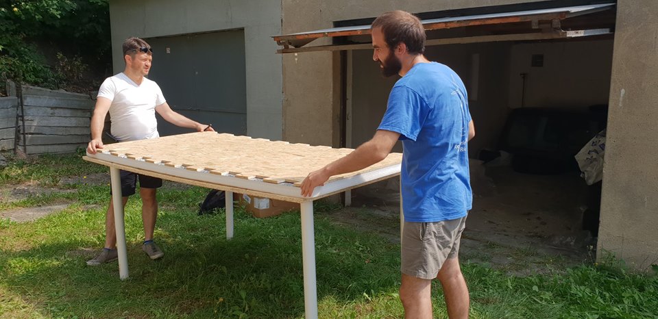 Engineer Builds Igloo Shelters That Retains Body Heat For Homeless People