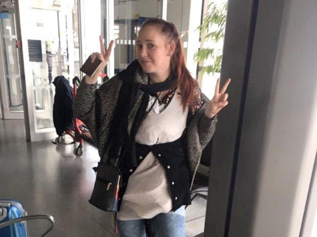 Woman Wears 4 kgs Of Extra Clothes While Traveling To Avoid Extra Baggage Fee