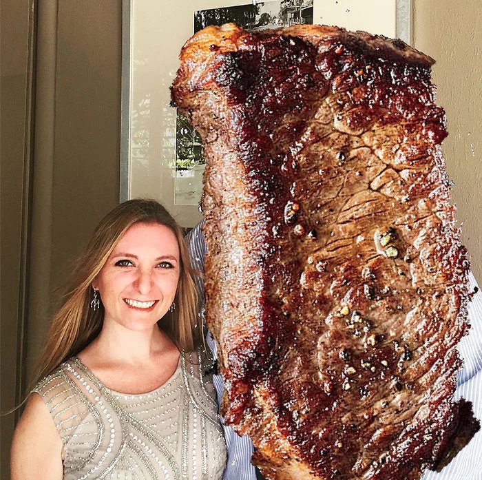 The Woman Covered Her Misteak Of A Boyfriend With A Steak Instead Of Deleting Pictures