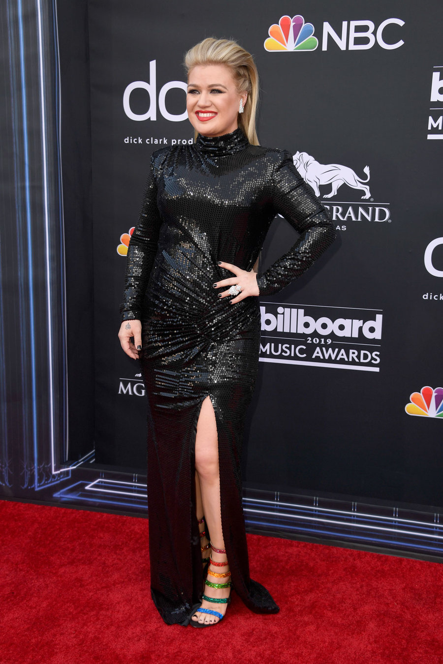 Celebrities Who Slayed The Red Carpet At The Billboard Music Awards 2019