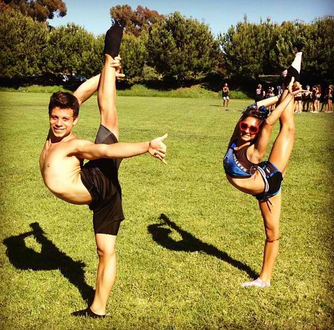 Meet These 20 People Who Are So Flexible That It Almost Hurts To Look At Them