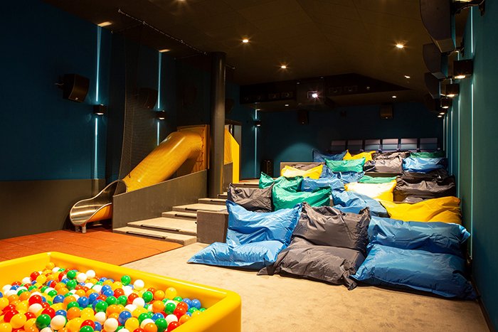 This New Bedroom Cinema In Switzerland With Double Beds Is Just Amazing