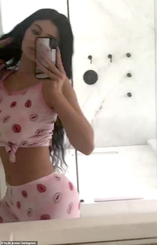 Kylie Jenner Flaunts Her Toned Tummy In Her PJs In Multiple Bathroom Mirror Selfies