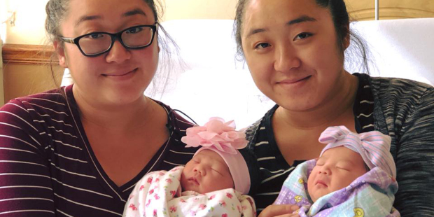 Identical Twins Welcome Their Rainbow Babies Together After Their Miscarriages